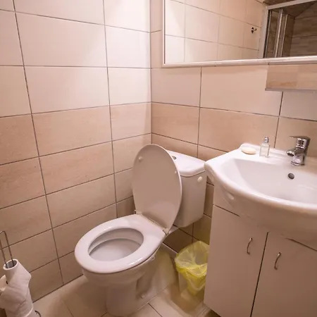 Hajenka Pod Medvedi Stezkou-ovesna-stozec 70 * Stožec